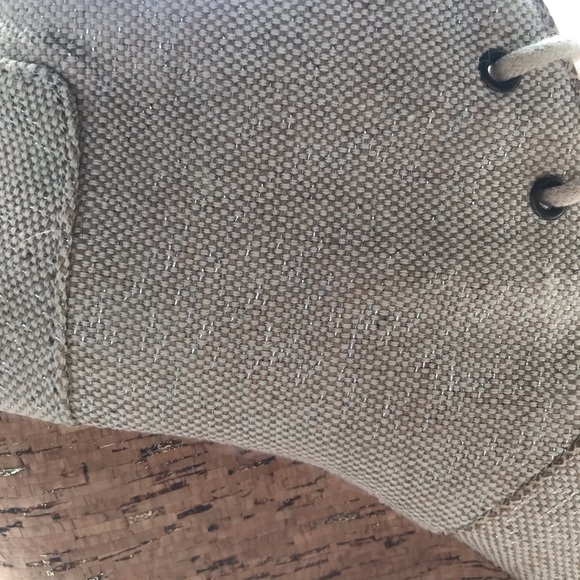 Toms Wedge Booties - Picture 3 of 5